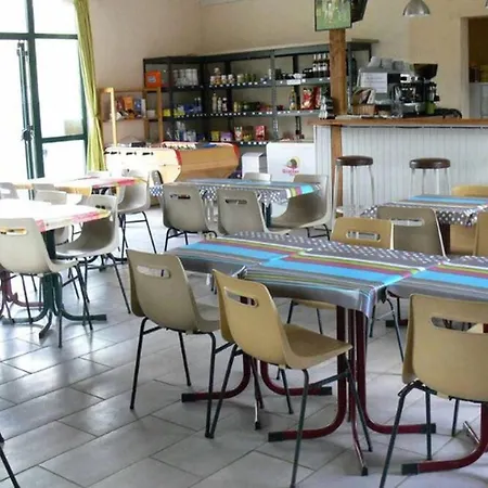 Mobil-home Avec Terrasse - 2 Pers. - Api-1-52-1995 مكان تخييم *