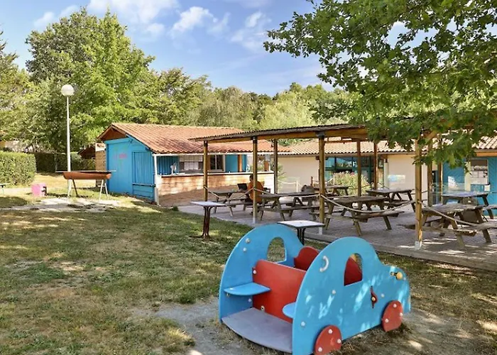 Mobil-home Avec Terrasse - 2 Pers. - Api-1-52-1995
